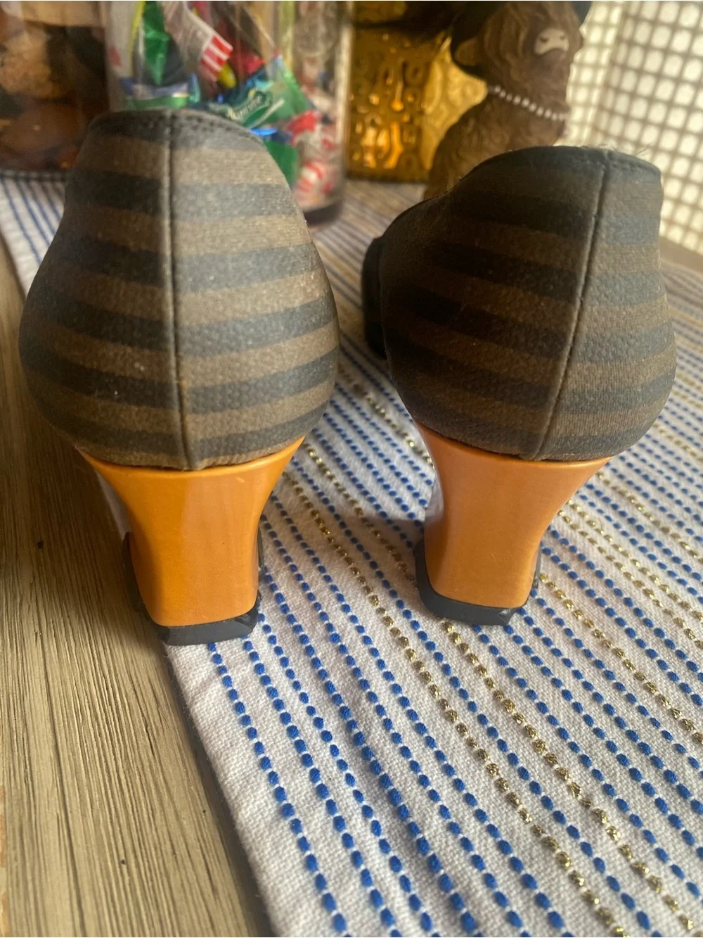 FENDI Brown Canvas Zucca Block Pumps Made in Italy Marked Vintage Sz 7
